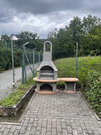 Neuer Grill